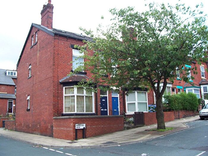 Studio To Rent In Hamilton View, Leeds, West Yorkshire, LS7