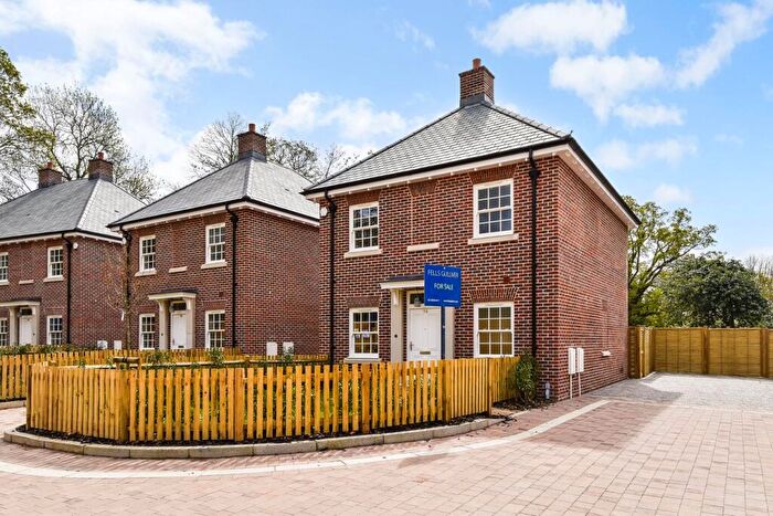 3 Bedroom Detached House For Sale In Glasshayes Way, Lyndhurst, SO43