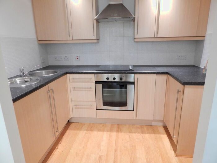 1 Bedroom Flat To Rent In Waterloo Road, Stalybridge, SK15