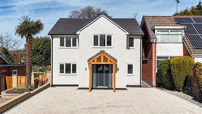 5 Bedroom Detached House For Sale In Elmstead Close, Walsall, West Midlands, WS5