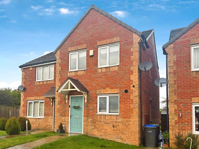 3 Bedroom Semi Detached House For Sale In Dewhirst Close, Leadgate, Consett, Durham, DH8