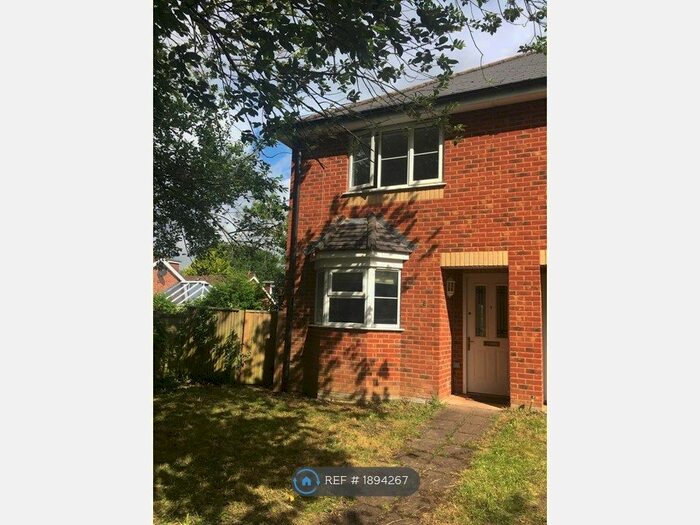 2 Bedroom Semi-Detached House To Rent In Acorn Drive, Chandler's Ford, Eastleigh, SO53