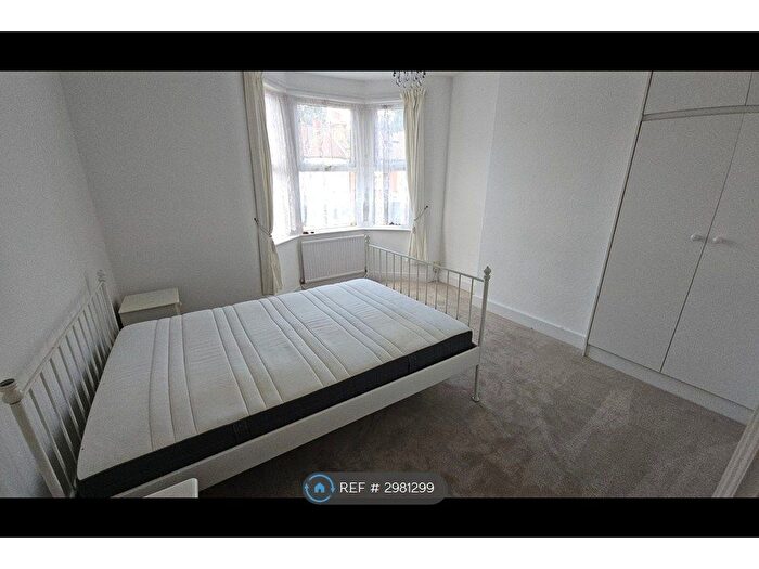 2 Bedroom Terraced House To Rent In Arnold Road, London, N15