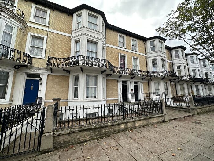 2 Bedroom Flat To Rent In Camperdown, Great Yarmouth, NR30