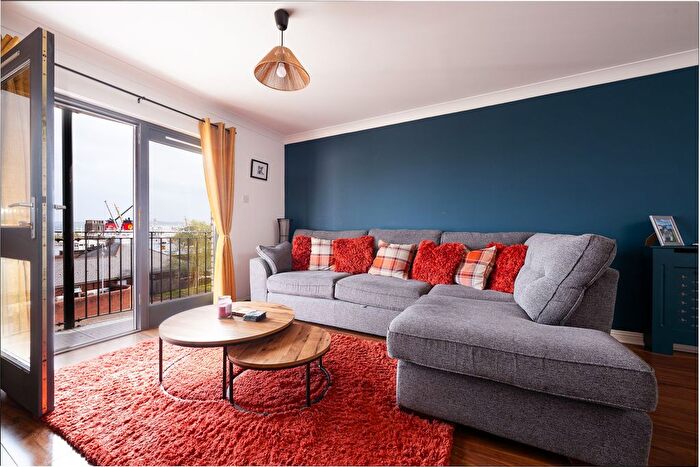 2 Bedroom Flat For Sale In James Watt Way, Greenock, PA15