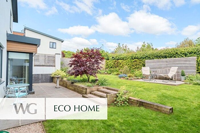 4 Bedroom Detached House For Sale In Holland Park, Exeter, EX2