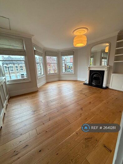 2 Bedroom Flat To Rent In Burgoyne Road, London, N4