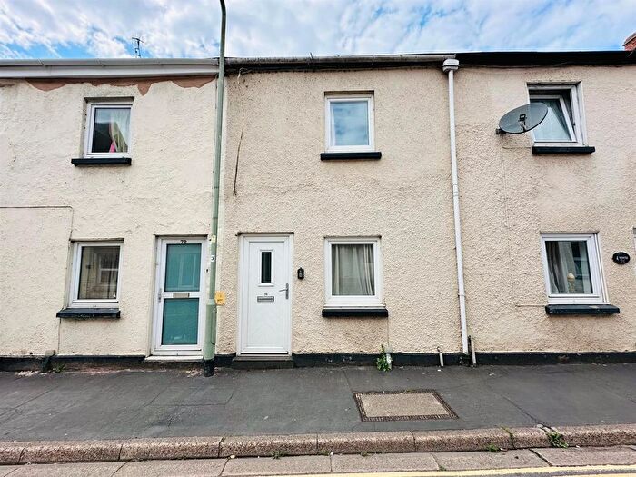 1 Bedroom Terraced House To Rent In Bampton Street, Tiverton, EX16
