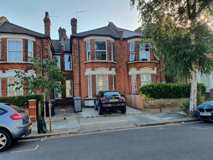 2 Bedroom Flat To Rent In Holland Road, London, NW10