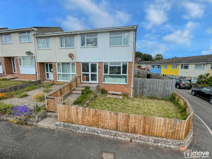 3 Bedroom End Terrace House To Rent In Ailescombe Drive, Paignton, TQ3