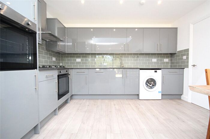 Property To Rent In Ibbetson Path, Loughton, IG10
