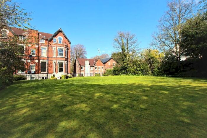 2 Bedroom Flat To Rent In Park Avenue, Mossley Hill, Liverpool, L18