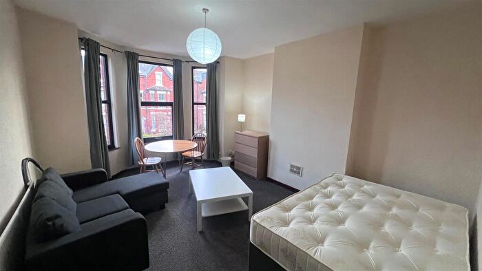 Studio To Rent In Clyde Road, West Didsbury, M20