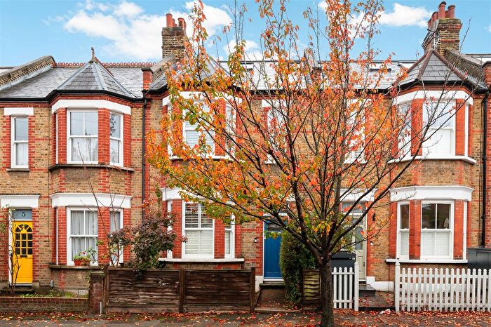 3 Bedroom Property For Sale In Trewince Road, West Wimbledon, SW20