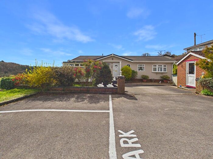 3 Bedroom Detached House For Sale In Green Valley Park, Whitehouse Lane, Wooburn Moor, HP10