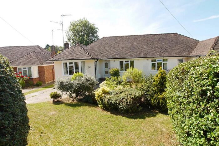 3 Bedroom Bungalow To Rent In Hill Mead, Horsham, RH12