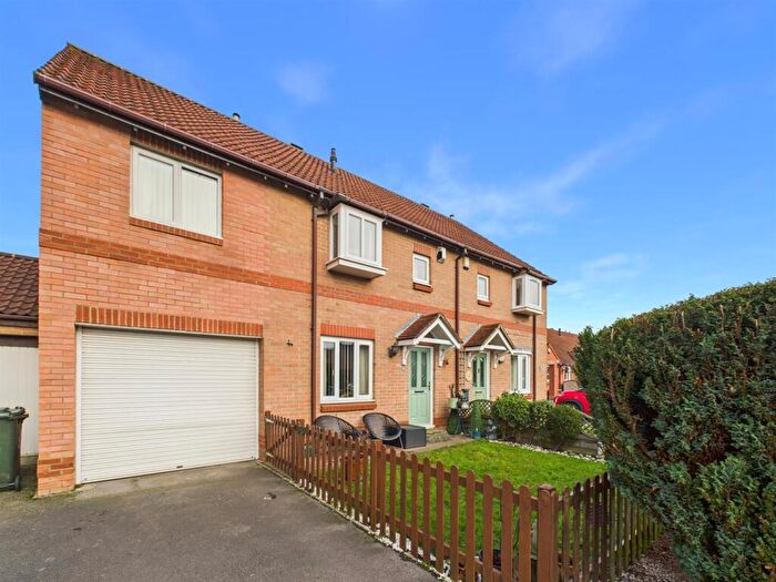 4 Bedroom Semi Detached House For Sale In Appleby Park, North Shields, NE29