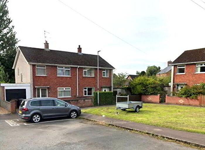 3 Bedroom Semi-Detached House For Sale In Moyard Gardens, Carrickfergus, BT38