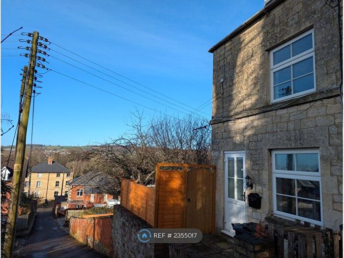 3 Bedroom Semi-Detached House To Rent In Park Cottages, Stroud, GL5