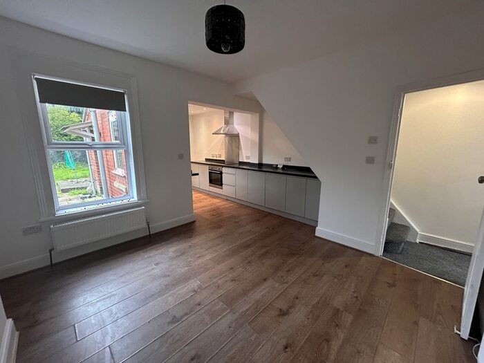 2 Bedroom Semi-Detached House To Rent In Rosebery Avenue, Linden, Gloucester, GL1