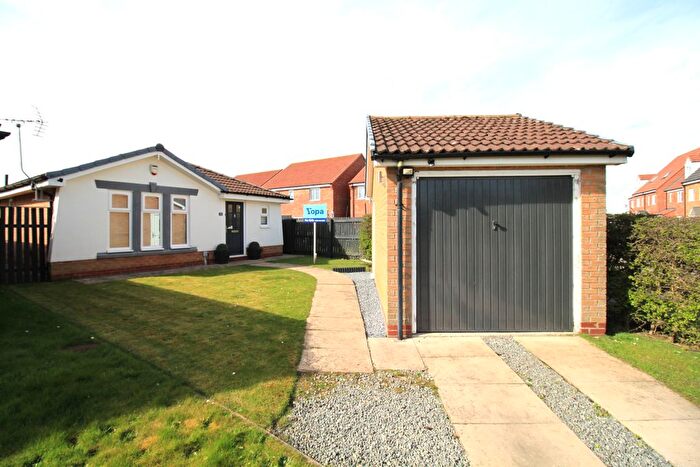 3 Bedroom Detached Bungalow For Sale In Moorfield Way, Wilberfoss, York, YO41