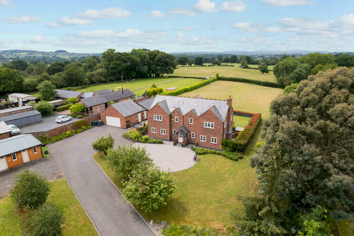 6 Bedroom Country House For Sale In Copyholt Lane, Stoke Prior, Bromsgrove Worcestershire, B60