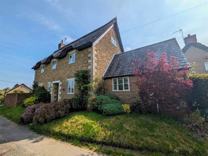 5 Bedroom House For Sale In Ashby St. Ledgers, Rugby, CV23