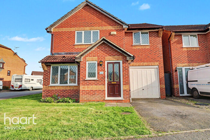 4 Bedroom Detached House For Sale In Villiers Close, Swindon, SN5