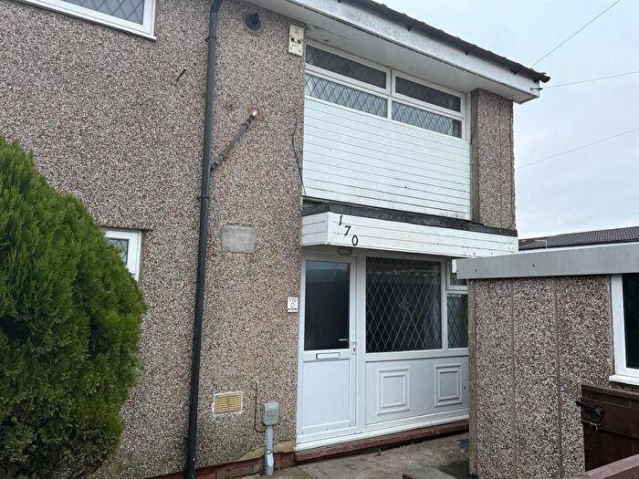 3 Bedroom Semi-Detached House To Rent In Swinderby Garth, Bransholme, HU7