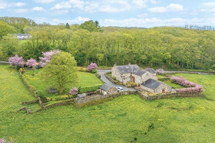 5 Bedroom Semi-Detached House For Sale In Norcross Brow, Withnell, PR6