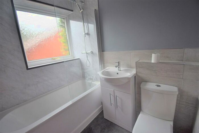 3 Bedroom Semi-Detached House To Rent In Swan Close, Talke, ST7