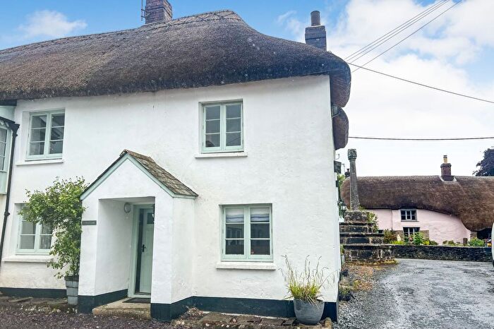 2 Bedroom End Terrace House For Sale In Northlew, Okehampton, EX20