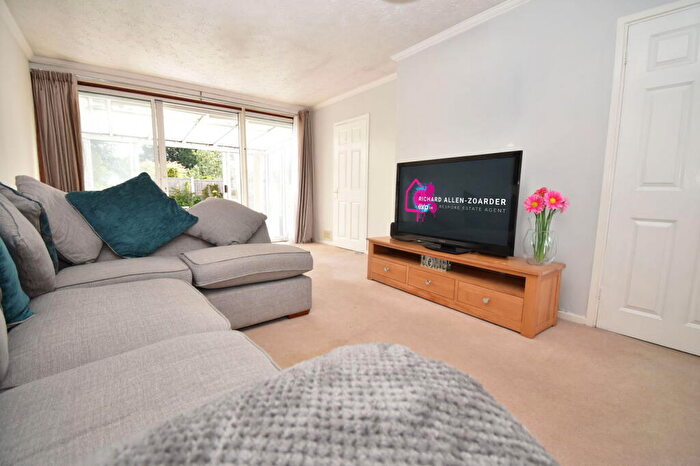 2 Bedroom Semi-Detached Bungalow For Sale In Barnett Lane, Stourbridge, DY8