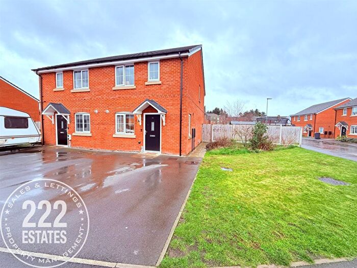 3 Bedroom Semi-Detached House For Sale In Hawthorne Street, Warrington, WA5