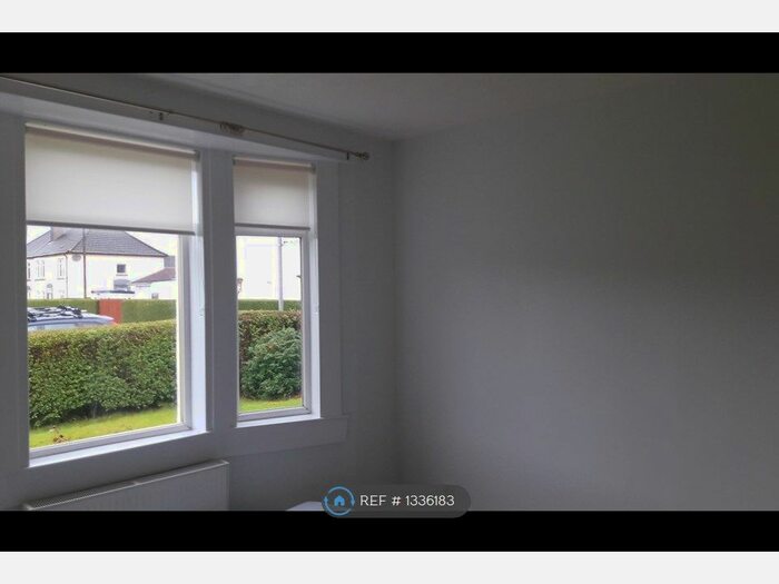 3 Bedroom Flat To Rent In Carlibar Avenue, Glasgow, G13