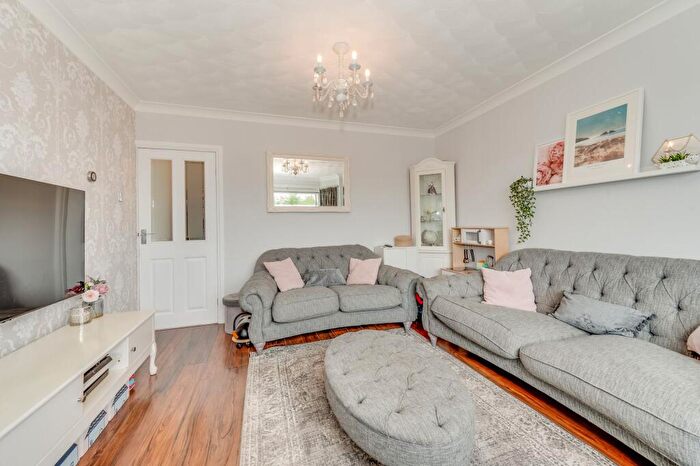 2 Bedroom Semi-Detached House For Sale In Wingfield Crescent, Sheffield, S12