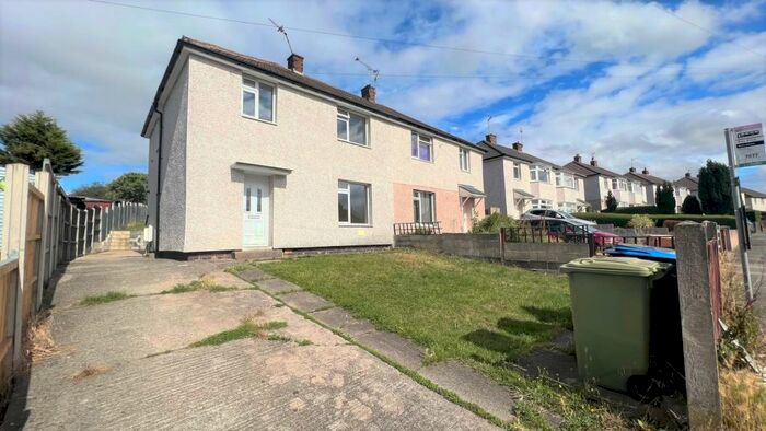 3 Bedroom House To Rent In Blunt Avenue, Mastin Moor, Chesterfield, S43