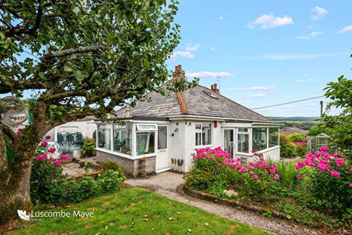 3 Bedroom Detached Bungalow For Sale In Longfield, Lutton, PL21