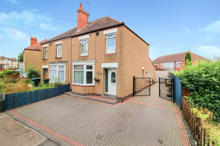 3 Bedroom Semi-Detached House To Rent In Radford Road, Coventry, CV6
