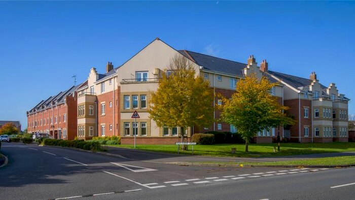 2 Bedroom Flat For Sale In Highlander Drive, Donnington, Telford, TF2