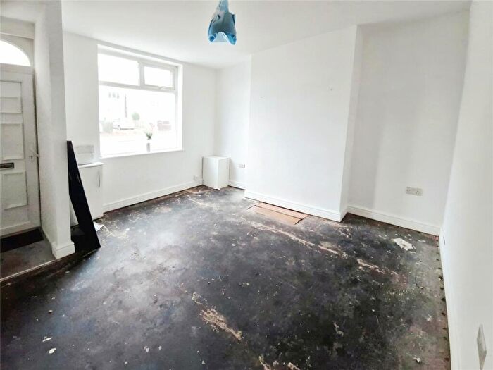 2 Bedroom Terraced House For Sale In Bolton Road, Worsley, Manchester, Greater Manchester, M28