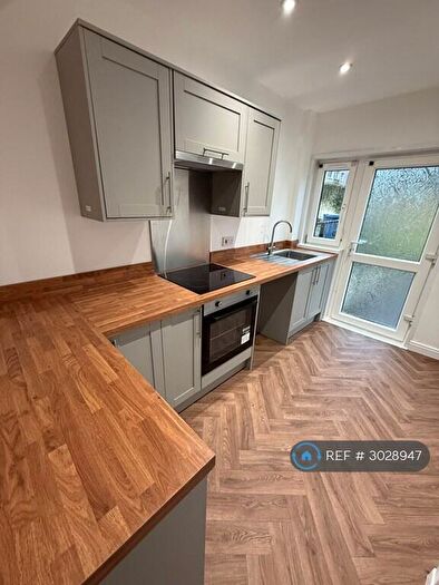 2 Bedroom Terraced House To Rent In Mckinlay Avenue, Alexandria, G83