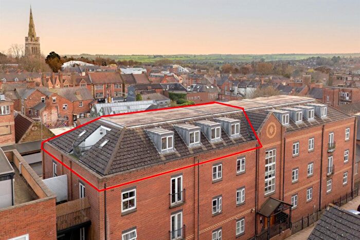 3 Bedroom Penthouse For Sale In Dryland Street, Kettering, NN16