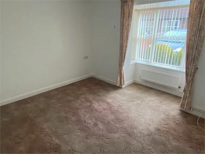 2 Bedroom Detached Bungalow For Sale In Staveley Court, Farndon, Newark