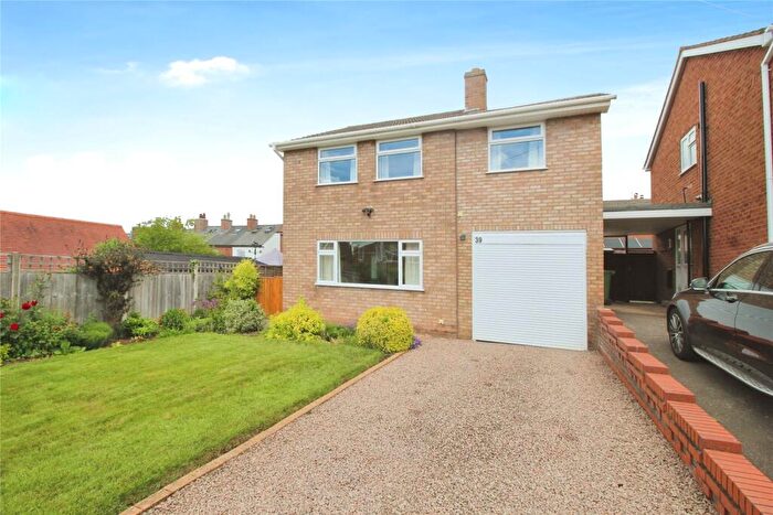 4 Bedroom Detached House For Sale In Bewell Head, Bromsgrove, Worcestershire, B61