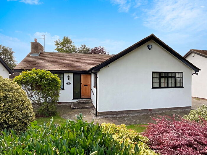 3 Bedroom Detached Bungalow For Sale In Moss Lane, Churchtown, Southport, PR9