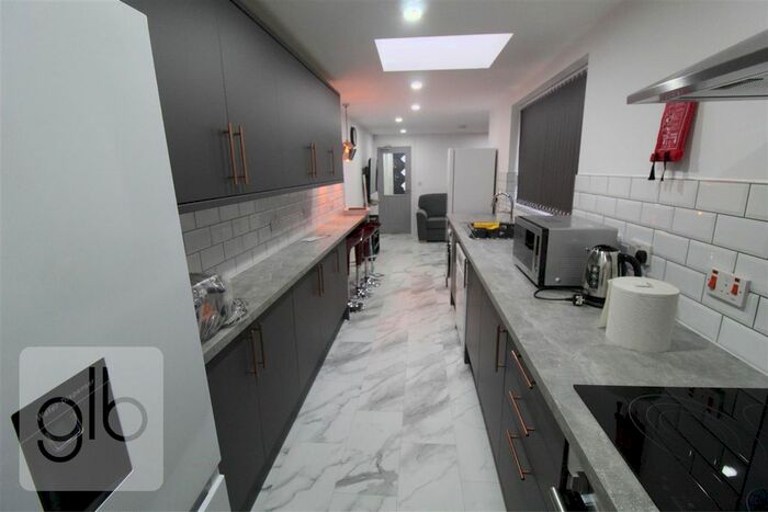 5 Bedroom Terraced House To Rent In Northfield Road, Coventry, CV1