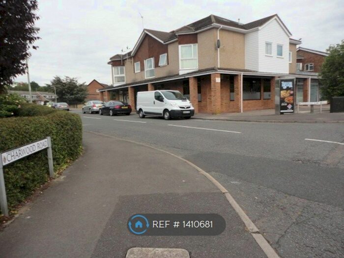 2 Bedroom Flat To Rent In Charwood Road, Wokingham, RG40