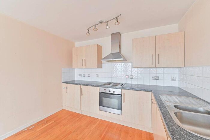 2 Bedroom Flat For Sale In The Vista Building, Woolwich, London, SE18