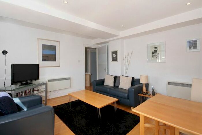 1 Bedroom Flat To Rent In St. Cross Street, London, EC1N